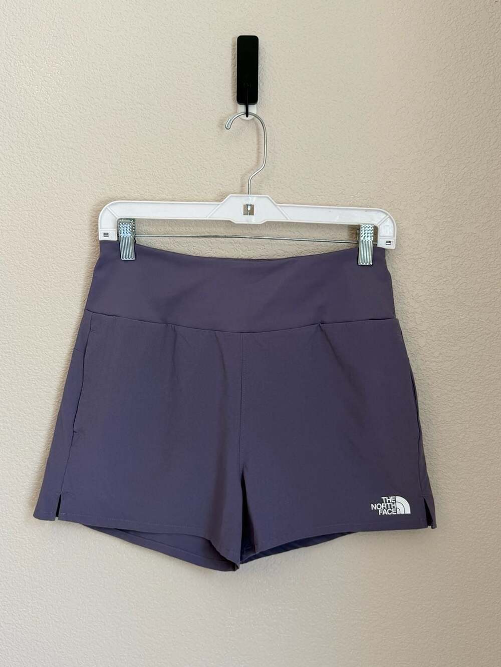 The North Face On The Trail Shorts Girls Size XL 14/16 Purple FlashDry
